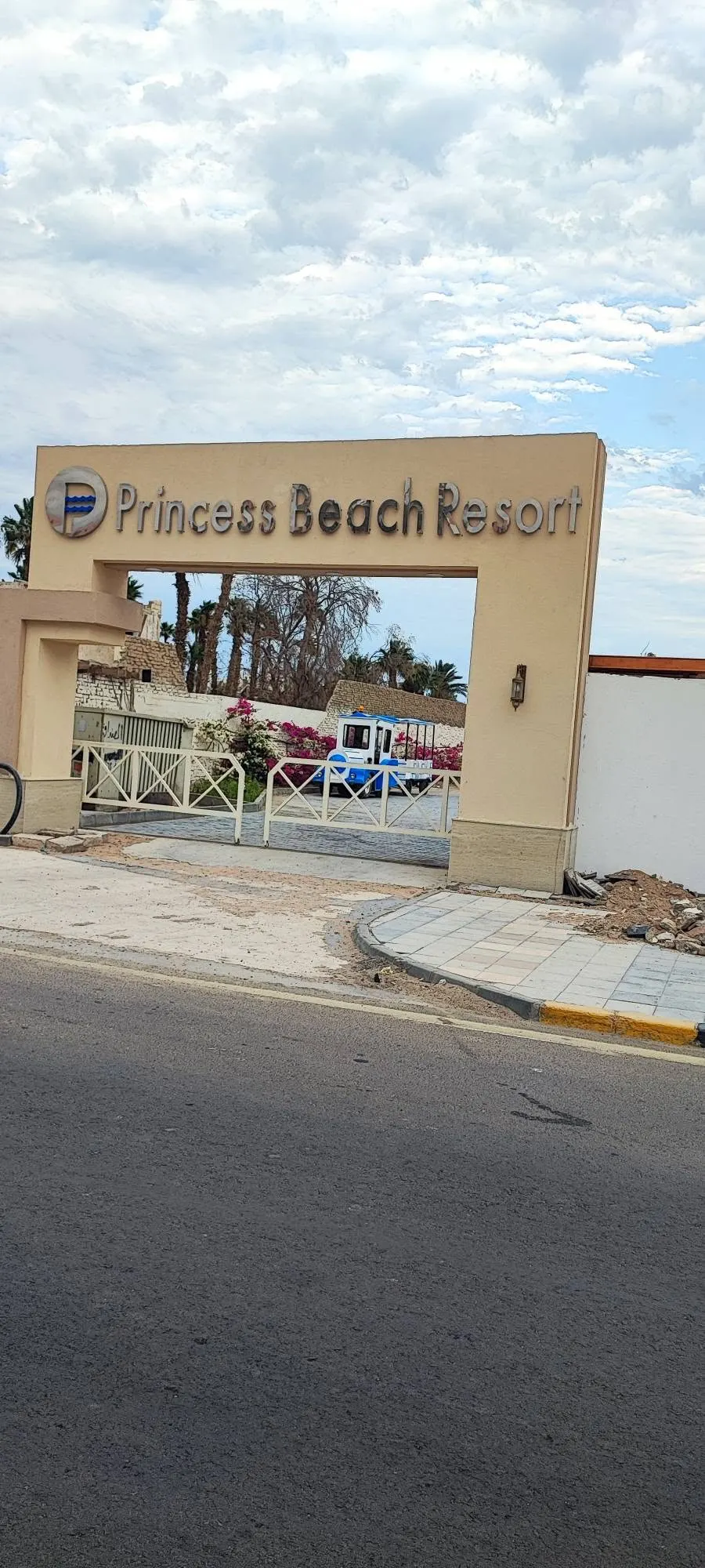 Modern 1BR Chalet at Princess Resort