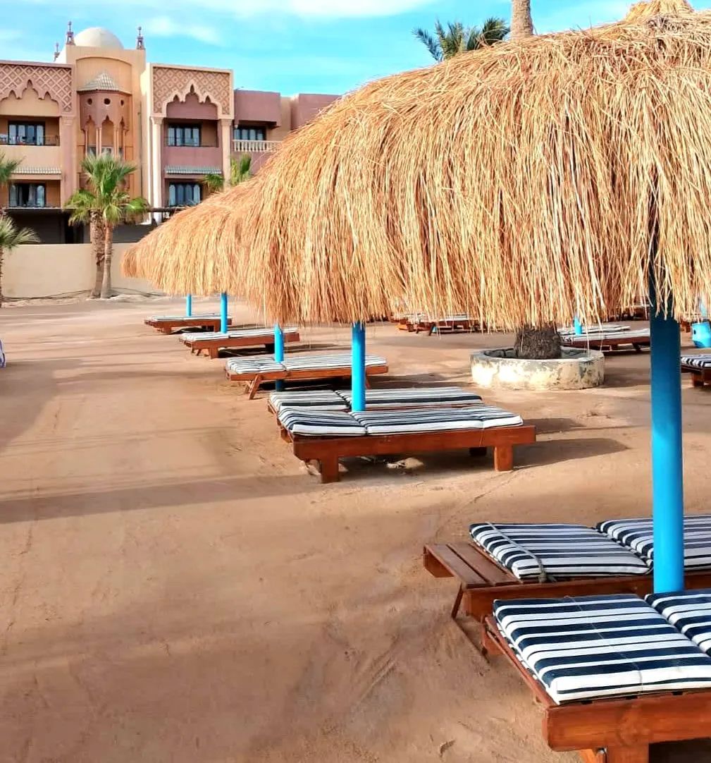 Studio rental with a separate bedroom, free beach — Hurghada · Al Dahar, Egypt — photo 17
