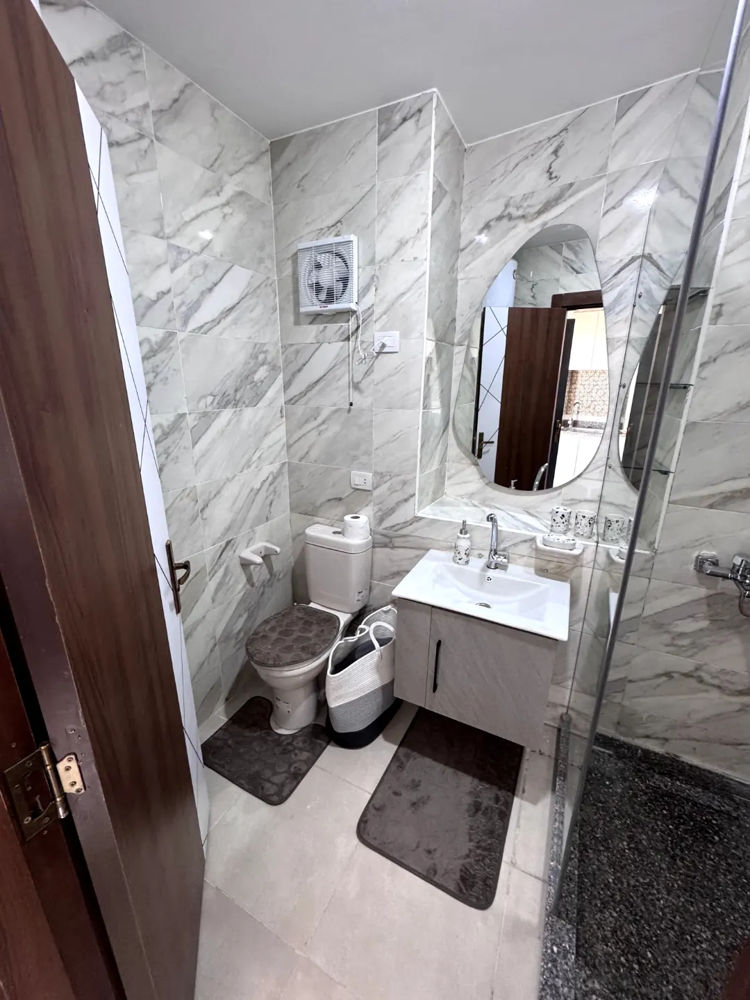 Studio rental with a separate bedroom, free beach — Hurghada · Al Dahar, Egypt — photo 11