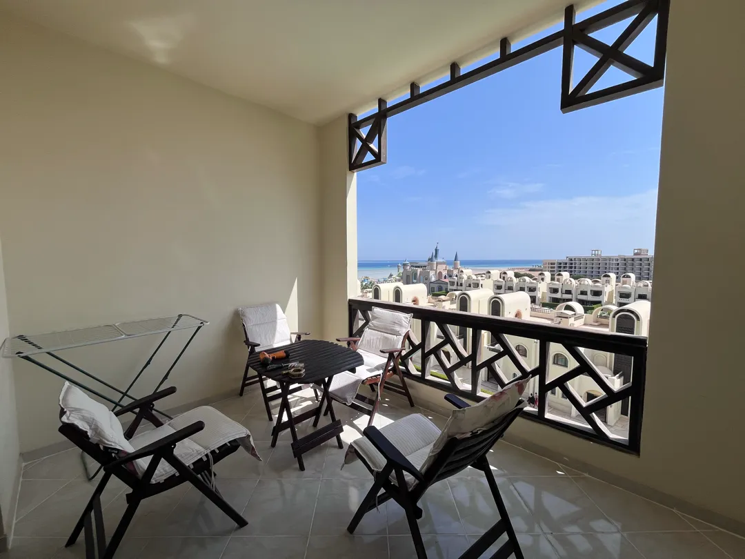 Apartment in a hotel with a stunning sea view — Hurghada · Al Mamsha, Egypt — photo 6