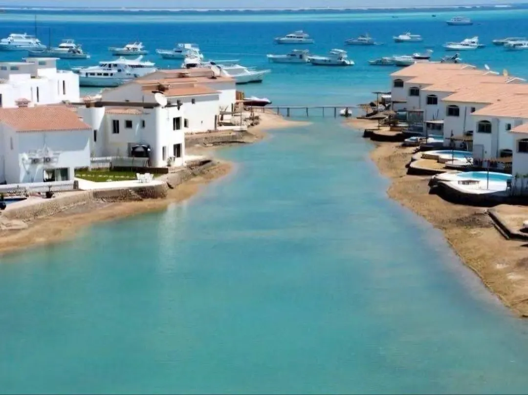 Luxury 4BR Villa in Mamsha with Lagoon Access