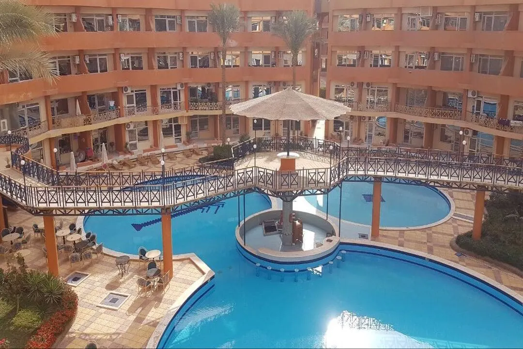 2BR Apartment in Oasis Resort, Al Ahyaa
